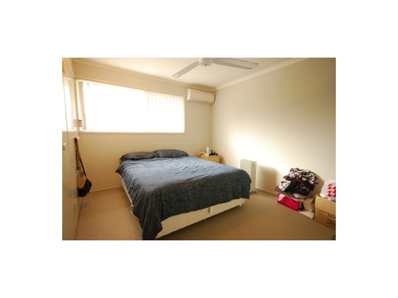 8  10 Rowe Close, Wishart QLD 4122