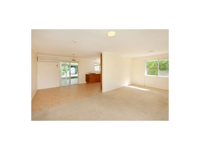 12  Fair Street, Wishart QLD 4122