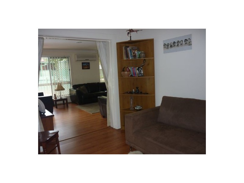 527  Broadwater Road, Mansfield QLD 4122