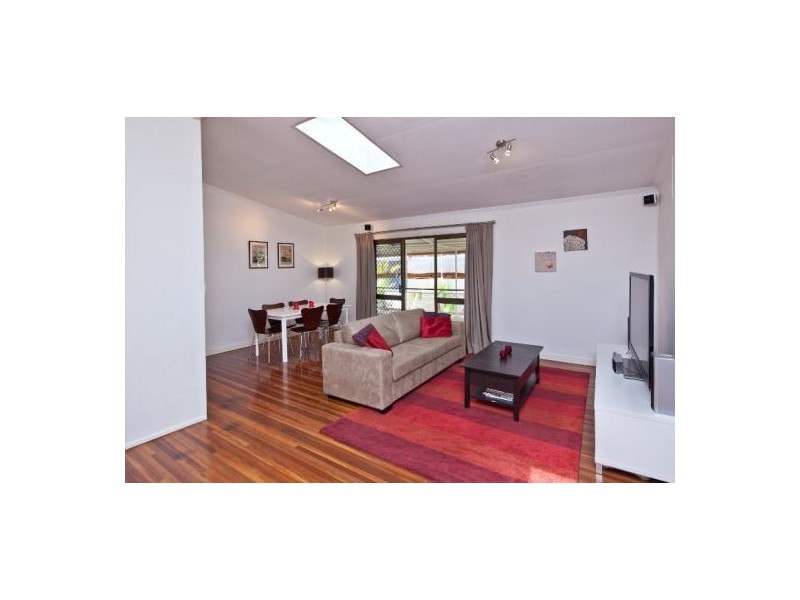 100 Wanda Road, Upper Mount Gravatt QLD 4122