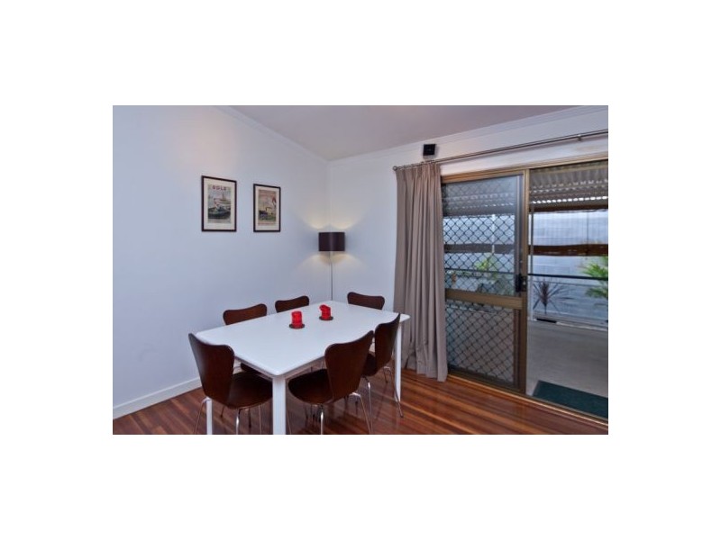 100 Wanda Road, Upper Mount Gravatt QLD 4122