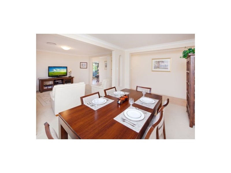 34 Kane Crescent, Mansfield QLD 4122