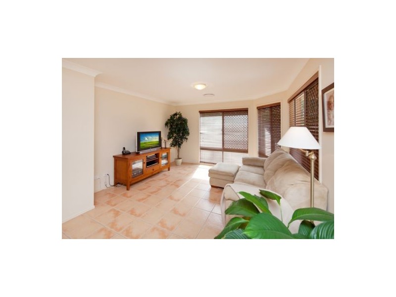 34 Kane Crescent, Mansfield QLD 4122