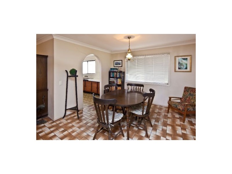 12 Nubara Street, Mansfield QLD 4122