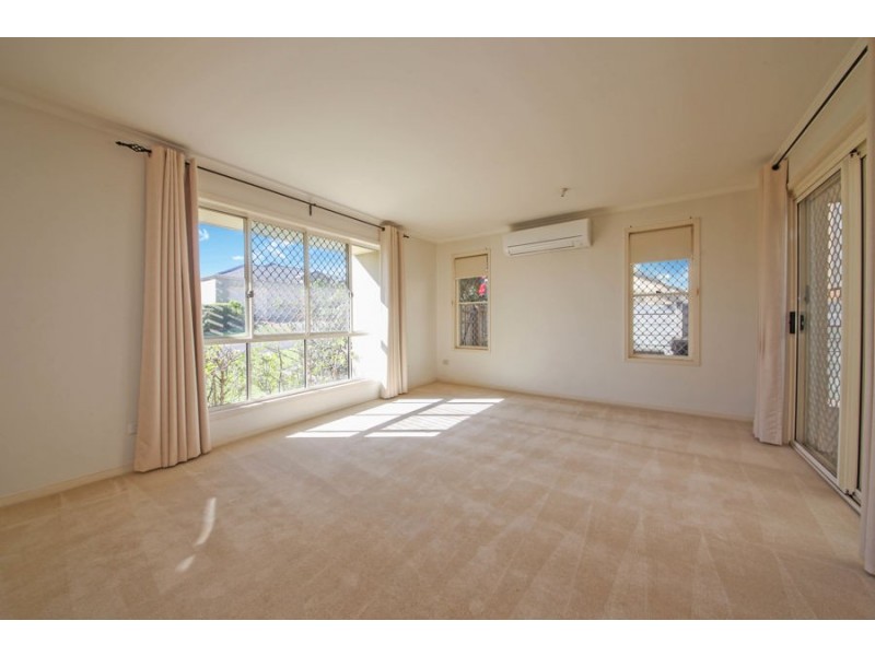 6 Tipuana St, Carindale QLD 4152