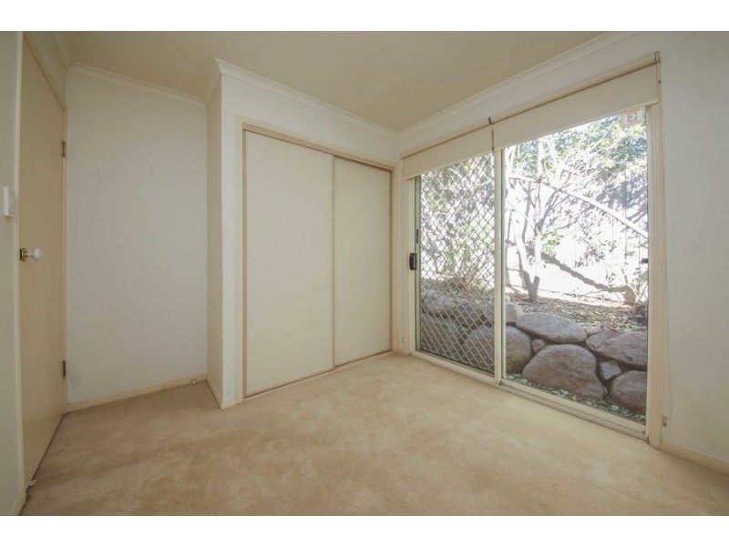 6 Tipuana St, Carindale QLD 4152