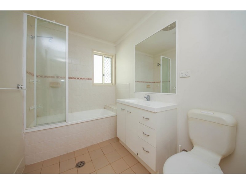 6 Tipuana St, Carindale QLD 4152