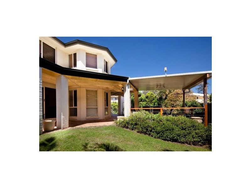 3 Cambridge Place, Wishart QLD 4122