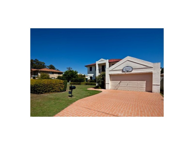 3 Cambridge Place, Wishart QLD 4122