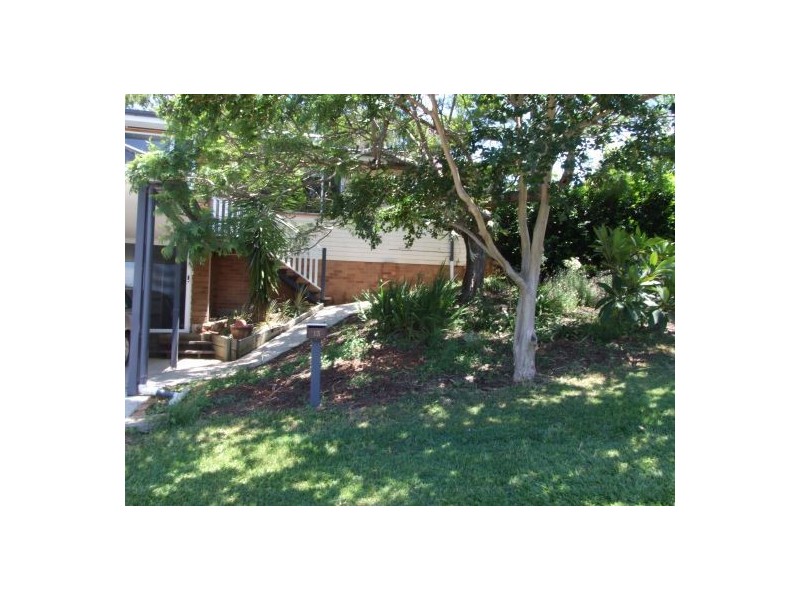 13 Amoria Street, Mansfield QLD 4122