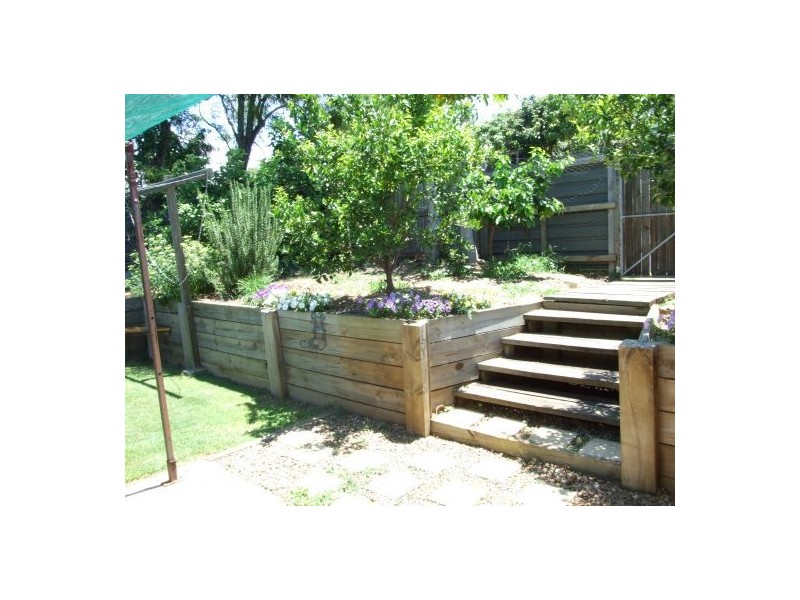 13 Amoria Street, Mansfield QLD 4122