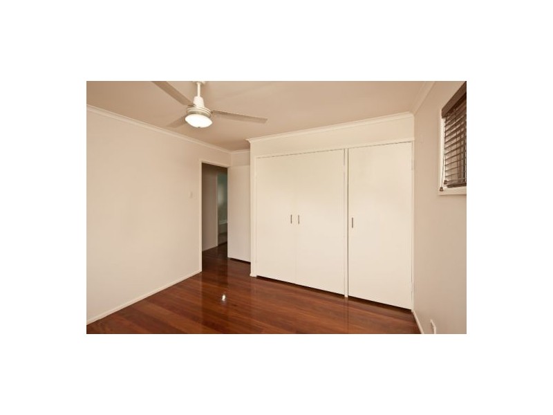 245 Wecker Road, Mansfield QLD 4122