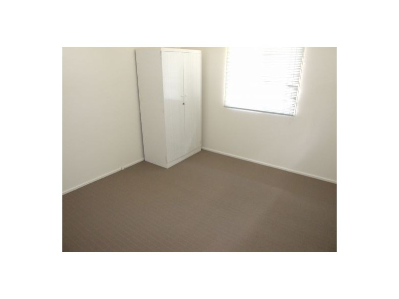 35 Curfew St, Upper Mount Gravatt QLD 4122
