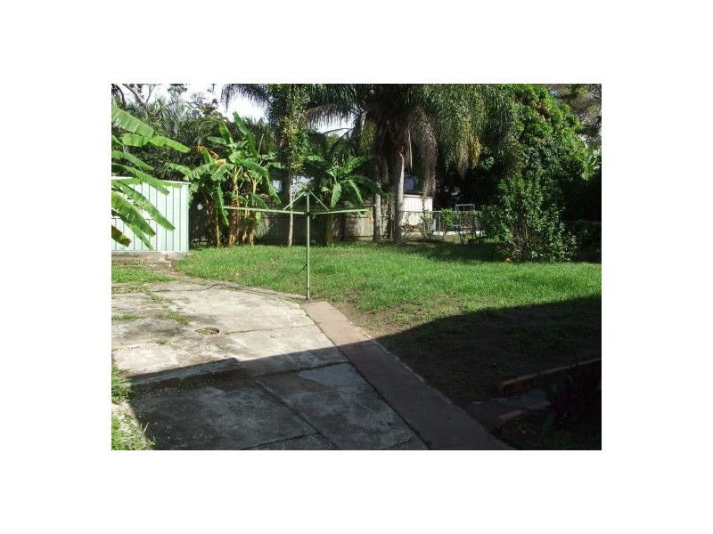 35 Curfew St, Upper Mount Gravatt QLD 4122