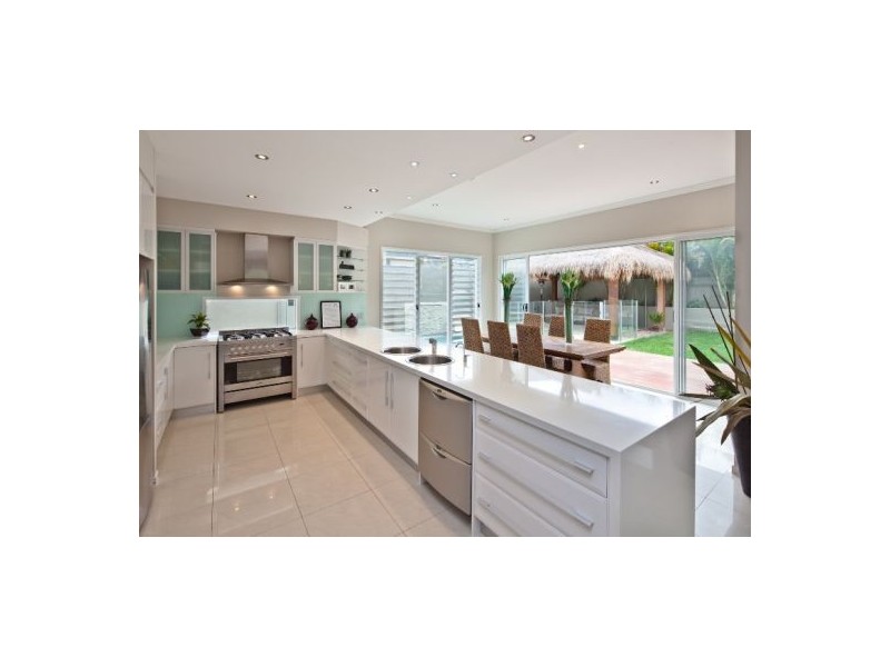 76 Craig Street, Wishart QLD 4122