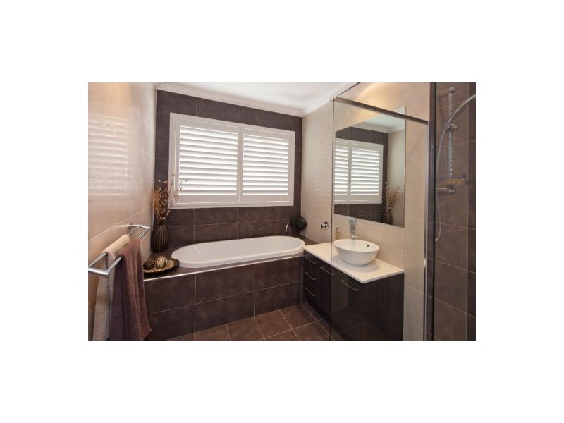 76 Craig Street, Wishart QLD 4122