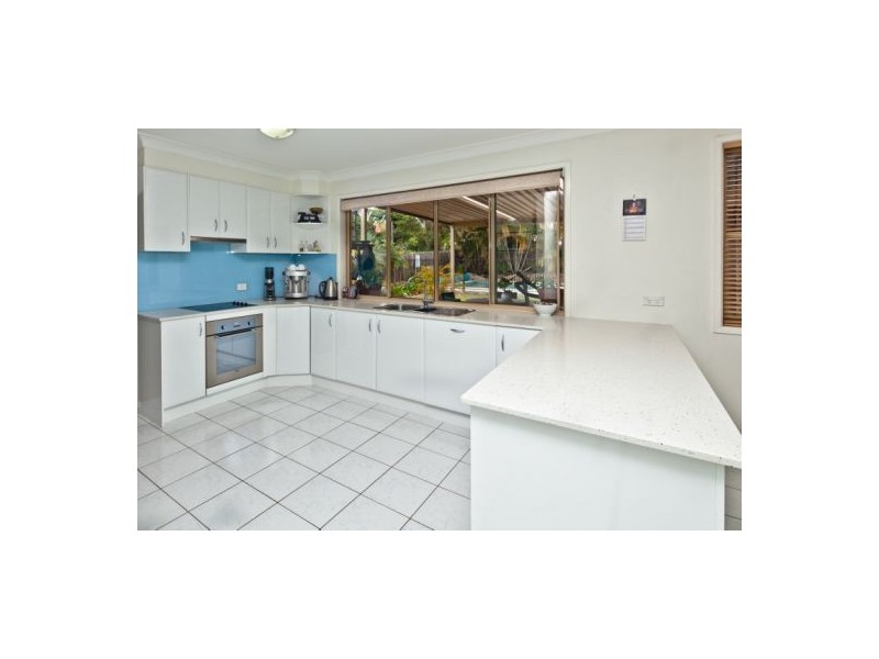 10 Magenta Place, Wishart QLD 4122