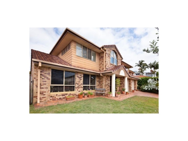 10 Magenta Place, Wishart QLD 4122