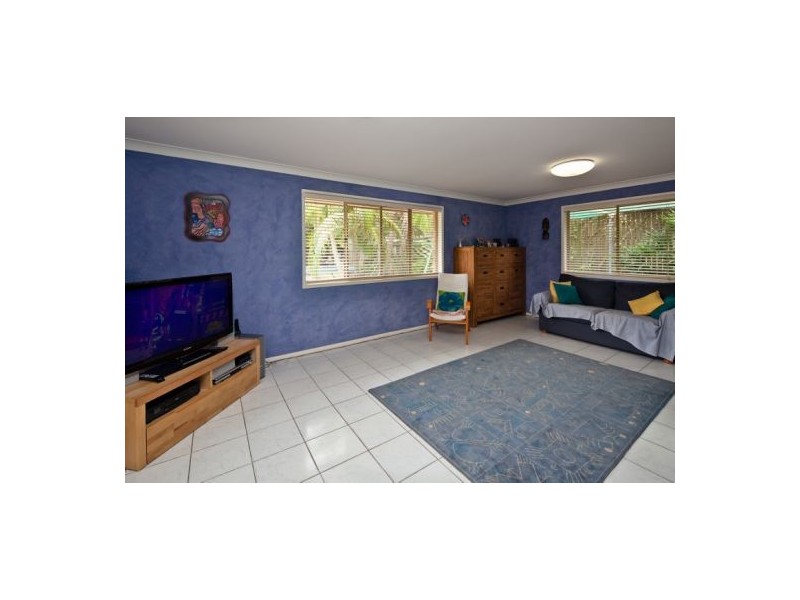 10 Magenta Place, Wishart QLD 4122