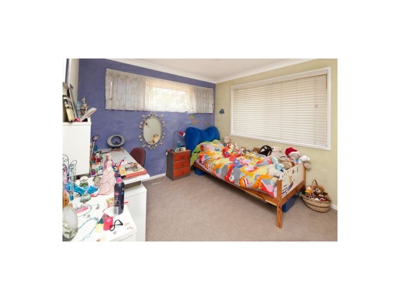 10 Magenta Place, Wishart QLD 4122