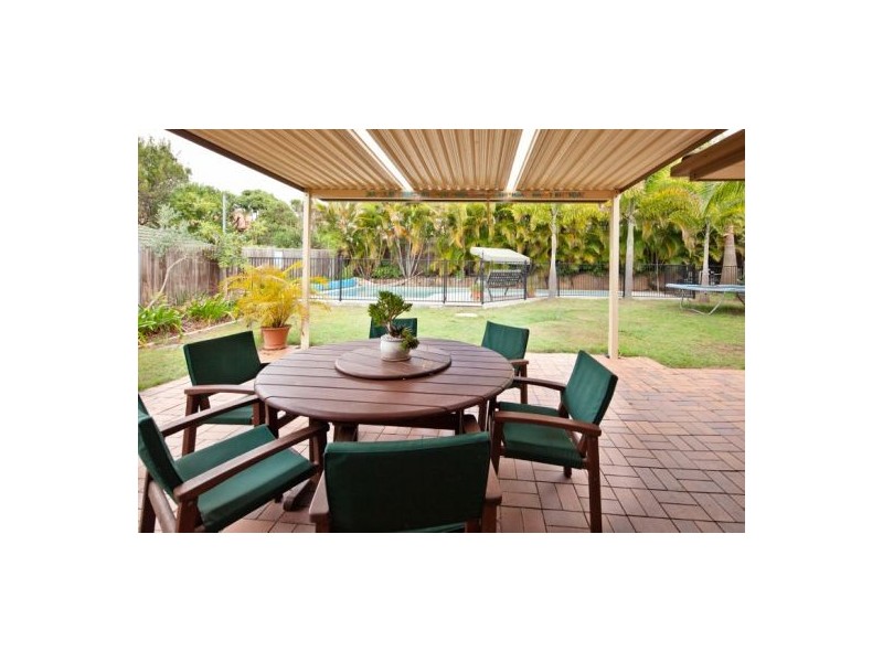 10 Magenta Place, Wishart QLD 4122