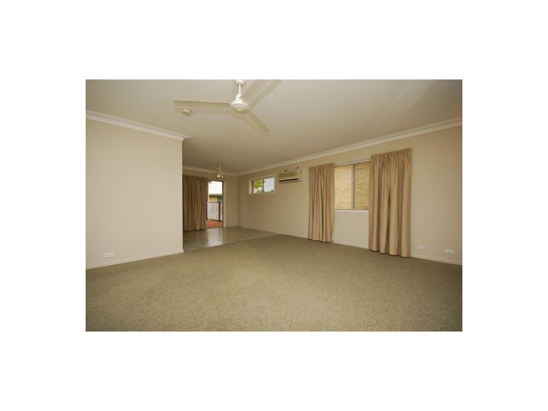 11 Miandetta Street, Mansfield QLD 4122