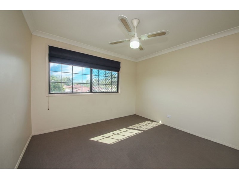 1 Vaucluse Place, Mansfield QLD 4122