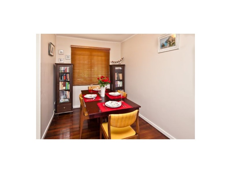 12 Atrina Street, Mansfield QLD 4122