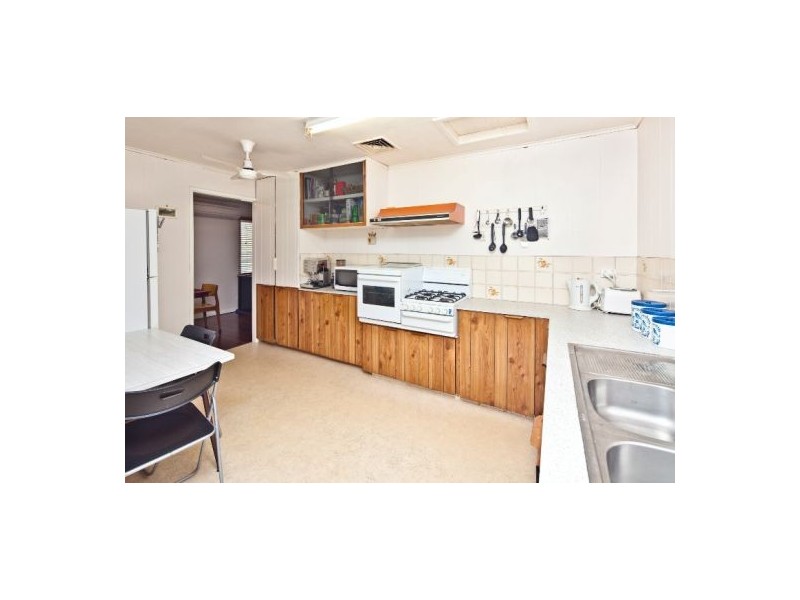 12 Atrina Street, Mansfield QLD 4122