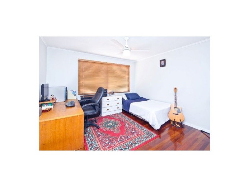 12 Atrina Street, Mansfield QLD 4122