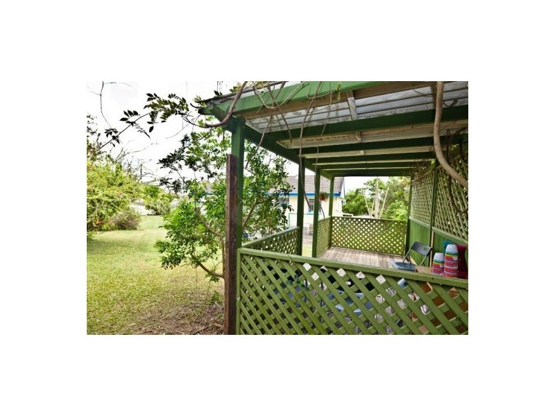 12 Atrina Street, Mansfield QLD 4122