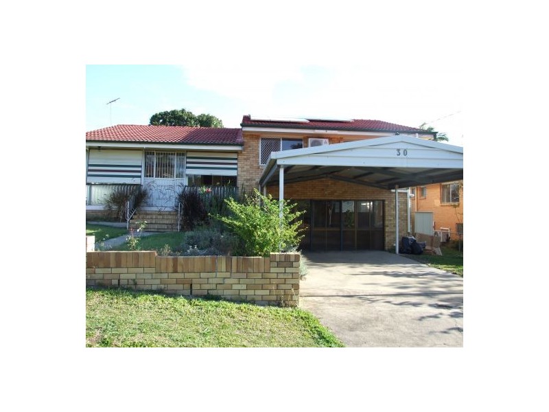 30 Dirkala Street, Mansfield QLD 4122