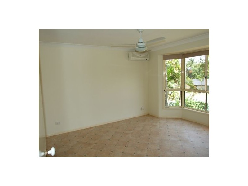 112 Greenwood Street, Wishart QLD 4122