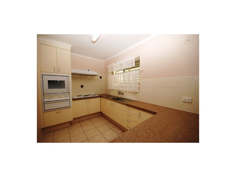 9 Amsterdam Street, Wishart QLD 4122