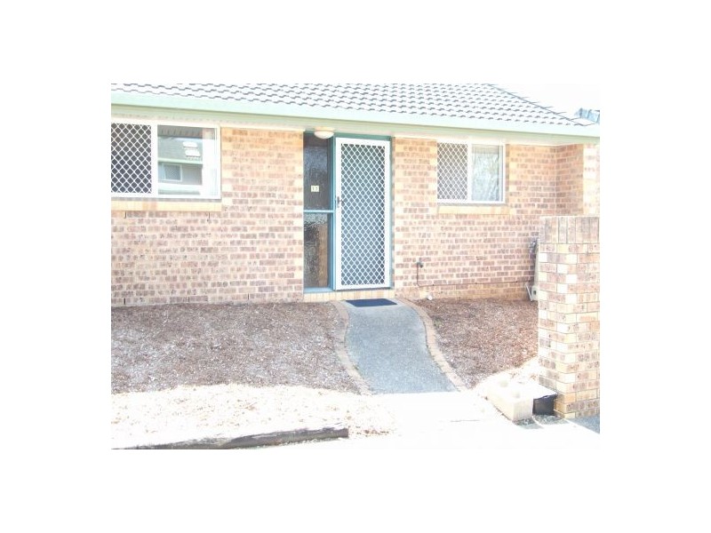 11 5 Rowe Close, Wishart QLD 4122
