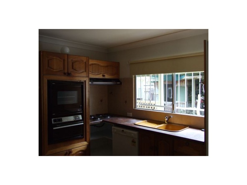 35 Benaud Street, Macgregor QLD 4109