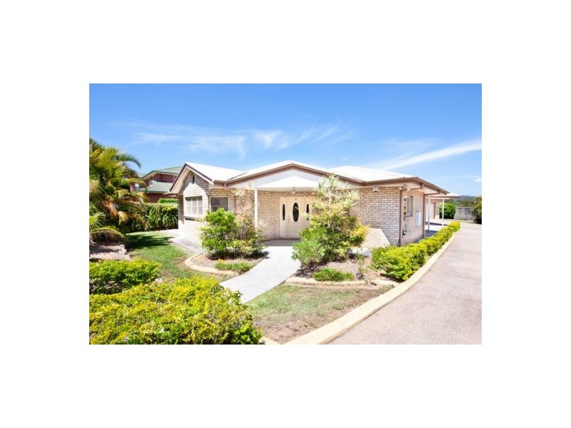 10 Mansfield Place, Mansfield QLD 4122