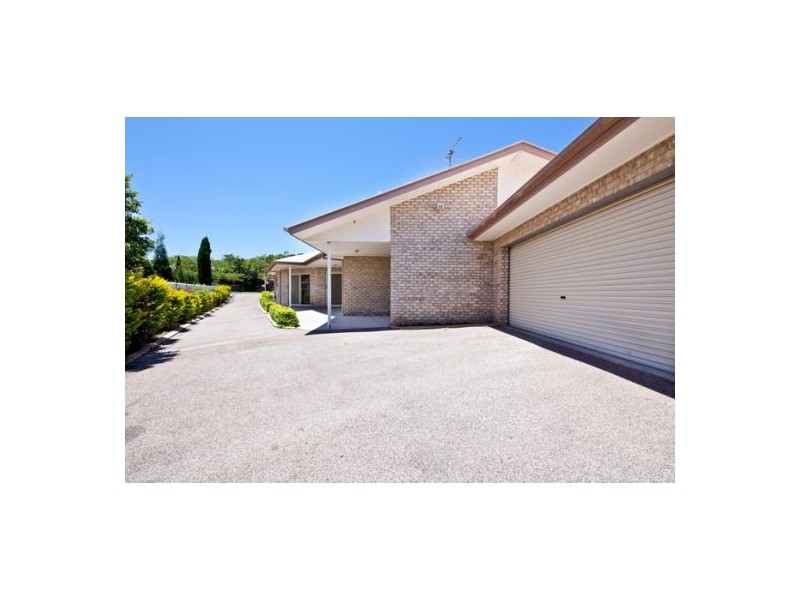 10 Mansfield Place, Mansfield QLD 4122