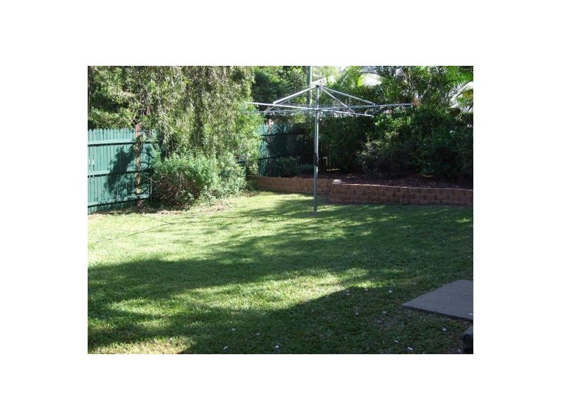 88 Lindwall, Wishart QLD 4122