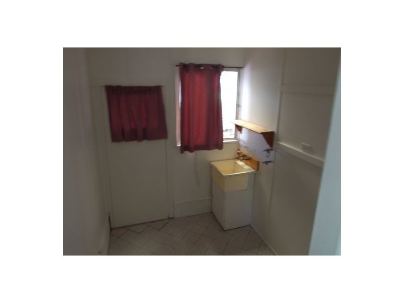 88 Lindwall, Wishart QLD 4122