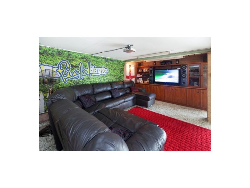 5 Malmrose Street, Wishart QLD 4122