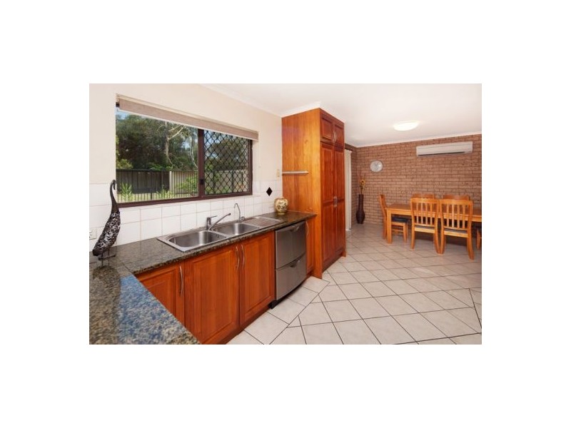 23 Ham Road, Mansfield QLD 4122