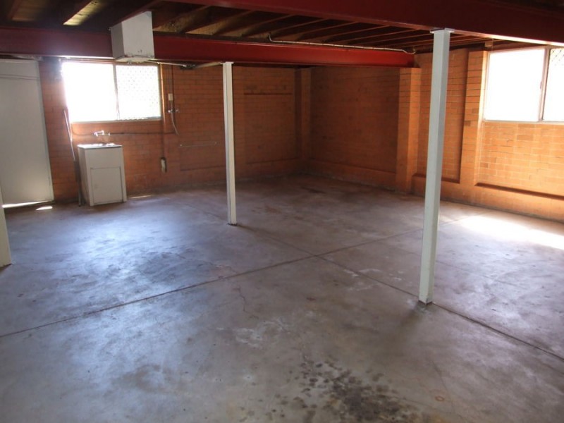 2 Elmfield Street, Wishart QLD 4122