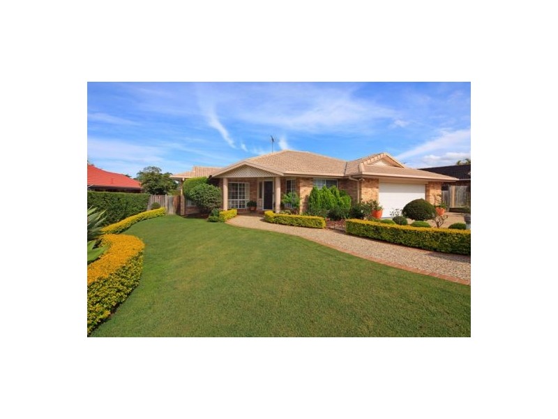 5 Lexington Place, Wishart QLD 4122