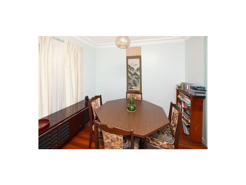 1 Koumala Street, Mansfield QLD 4122