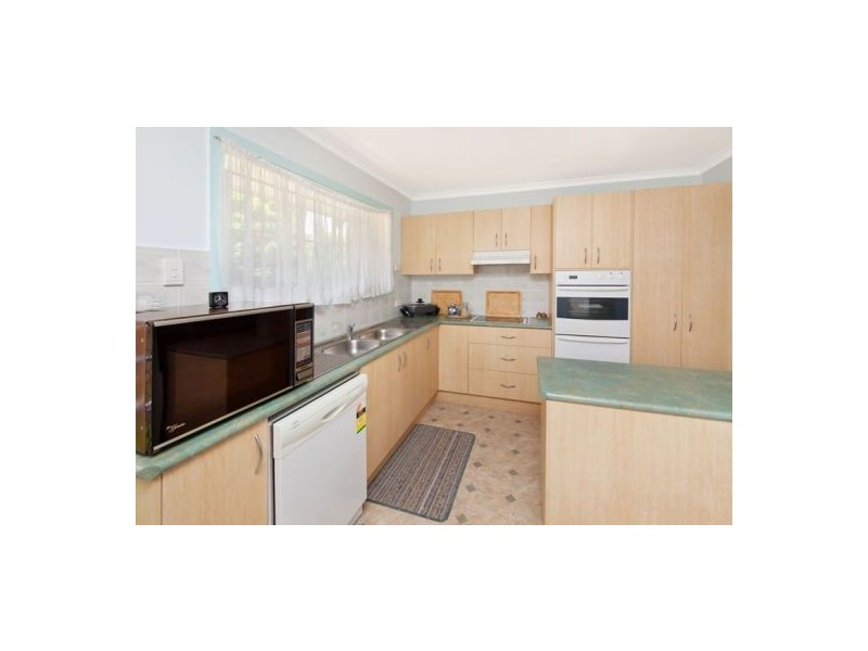 1 Koumala Street, Mansfield QLD 4122