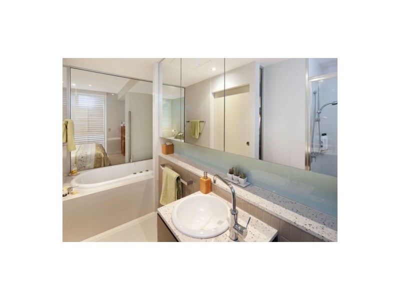 Unit 28 20 Newstead Tce, Newstead QLD 4006