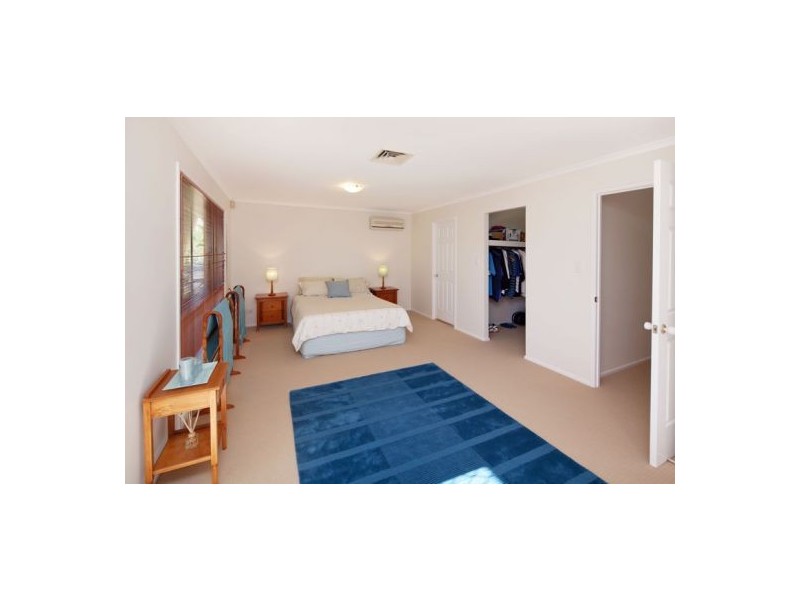 56 Boyanda Street, Wishart QLD 4122