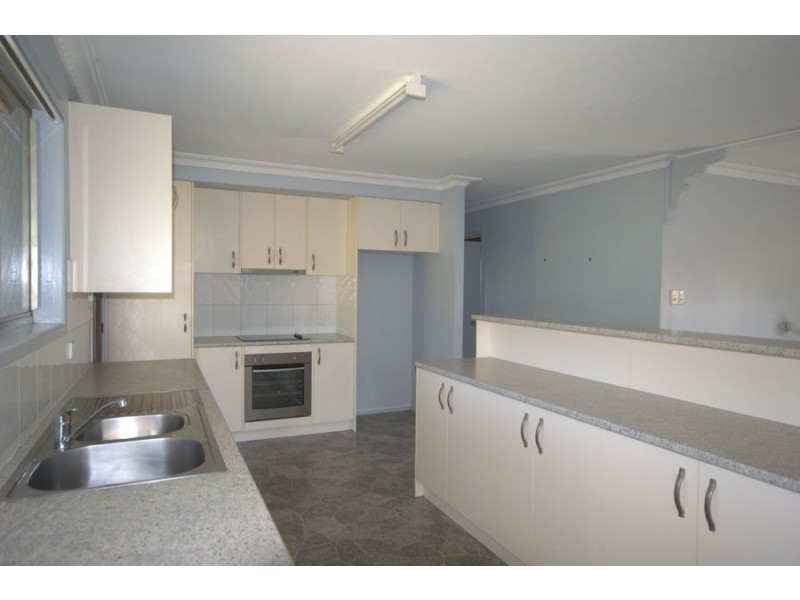 25 Colombo Street, Wishart QLD 4122