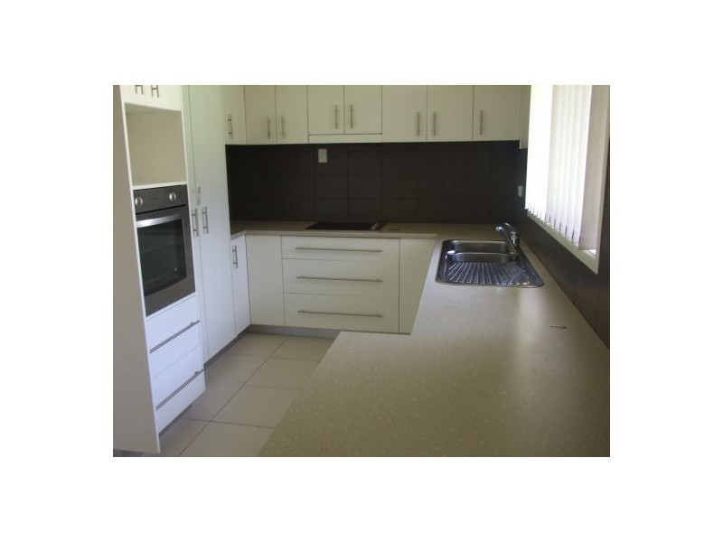 6 Aratula Street, Sunnybank Hills QLD 4109